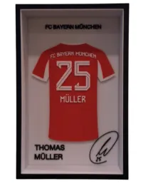 koszulka-pilkarska-ramka-3d-thomas-muller-fc-bayern-munchen