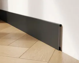 listwa-przypodlogowa-fc-czarny-mat-ral-9005-10cm-dlugosc-270cm