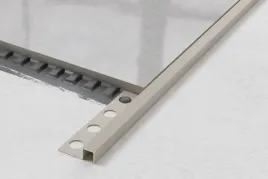 listwa-narozna-wykonczeniowa-aiq-aluminiowa-bezowa-matowa-105-mm-x-270-cm