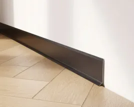 listwa-przypodlogowa-f-cokol-czarny-mat-6cm-x-270cm
