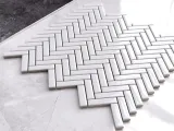 mozaika-ceramiczna-mini-chevron-white-polysk-stan-nowy