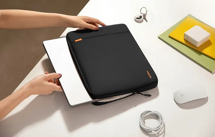pokrowiec-etui-na-laptopa-tomtoc-15-waga-z-opakowaniem-0-15-kg-wielkosc-matrycy-15