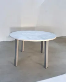 stol-okragly-bellato-szar-beton-y-80-cm