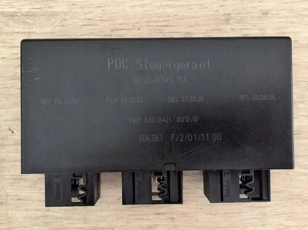 sterownik-modul-pdc-66209145158-do-bmw-5-e60-e61-e63-e64-e65-e66-e70-e71