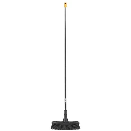 fiskars-szczotka-uniwersalna-solid-m-marka-fiskars-kolor-czarny
