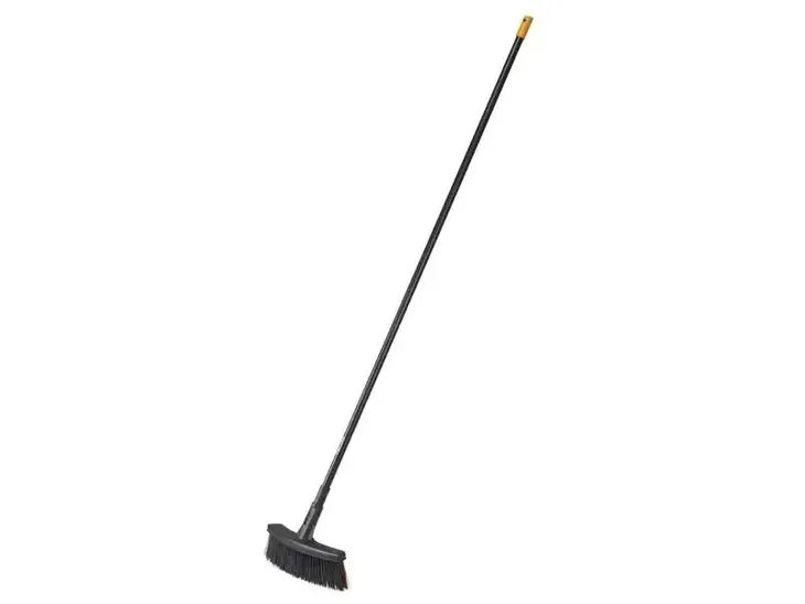 fiskars-szczotka-uniwersalna-solid-m-marka-fiskars-material-raczki-metal