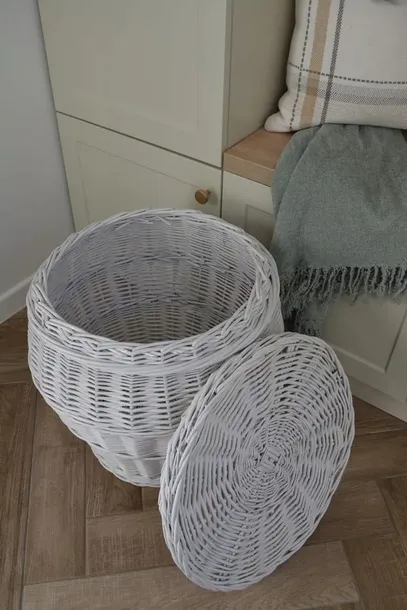 kosz-wiklinowy-barrel-bialy-45-cm