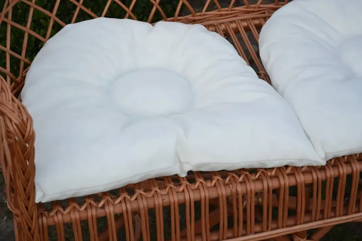 sofa-wiklinowa-regan-poduszka