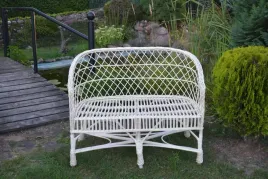 sofa-wiklinowa-regan-kolor-bialy