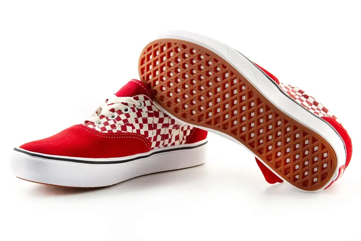 buty-unisex-vans-comfycush-era-trampki-kolor-czerwony