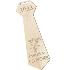 drewniany-krawat-pasowanie-na-ucznia-przedszkolaka