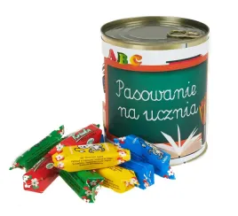 konserwa-puszka-prezent-na-pasowanie-na-ucznia
