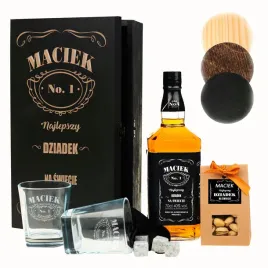 dla-dziadka-szklanki-whisky-logo-karafka-box-y9