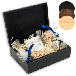 dla-niego-zestaw-piersiowka-logo-swieta-pudelko-y9
