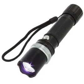 latarka-policyjna-swat-led-cree-zoom-xm-l-t6-800m
