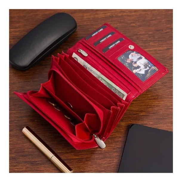 a03red80070-marka-beltimore