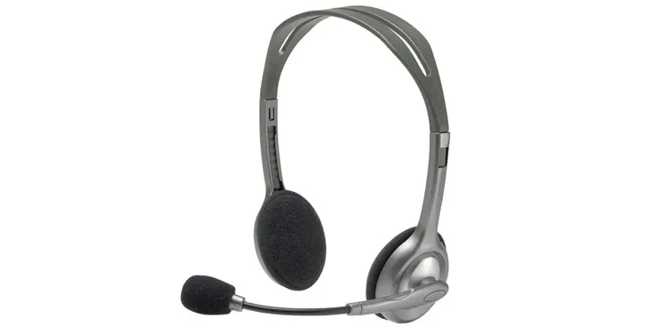 sluchawki-nauszne-logitech-h110-wysokosc-produktu-23-cm