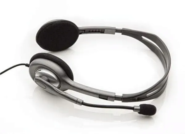 sluchawki-nauszne-logitech-h110-dlugosc-przewodu-1-8-m
