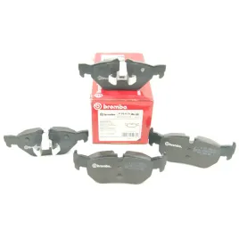 klocki-brembo-tyl-do-bmw-1-e87-3-e90-e91-e92-x1