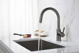 plaza-grafit-gun-metal-blue-water