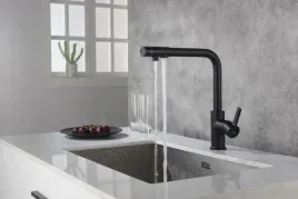 royal-czarny-mat-blue-water