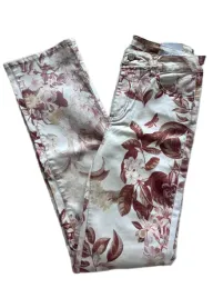 spodnie-damskie-guess-1981-straight-jeansowe-w-kwiaty