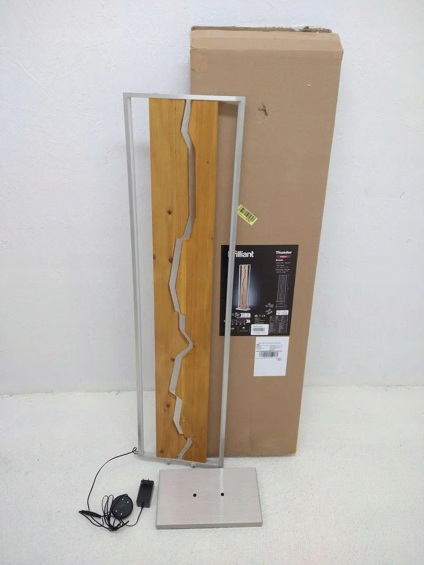 lampa-podlogowa-led-lightbox