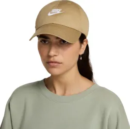 czapka-z-daszkiem-nike-club-bezowa-fb5368-297