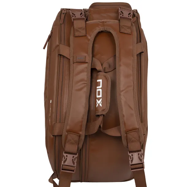 torba-padel-nox-pro-series-camel-45l-plec-produkt-uniseks