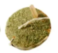 gryzak-dla-papug-z-truskawka-i-rumiankiem-9x2cm