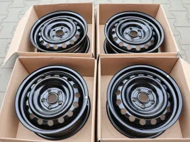 toyota-yaris-iv-xp210-felgi-stalowe-15-5x100-oryginalne-nakretki