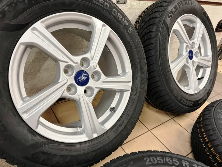 FORD PUMA KOŁA ZIMOWE 205/65R16 SEMPERIT ORYGINALNE NOWE CZUJNIKI TPMS