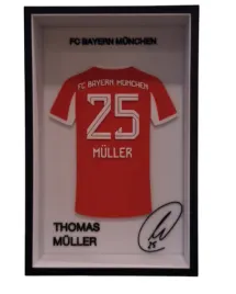 koszulka-pilkarska-ramka-3d-thomas-muller-fc-bayern-munchen