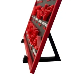 stand-podstawka-do-kalendarza-formula-1-ekspozytor-3d-f1