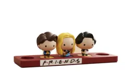 stojak-ekspozycyjny-na-figurki-friends-mcdonalds-stand-3d