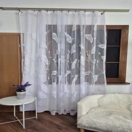 firanka-zakardowa-gotowa-labena-na-tasmie-300x250-cm-biala