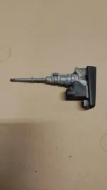 wkladka-zamka-drzwi-przod-waska-listwa-bez-chromu-mercedes-w124