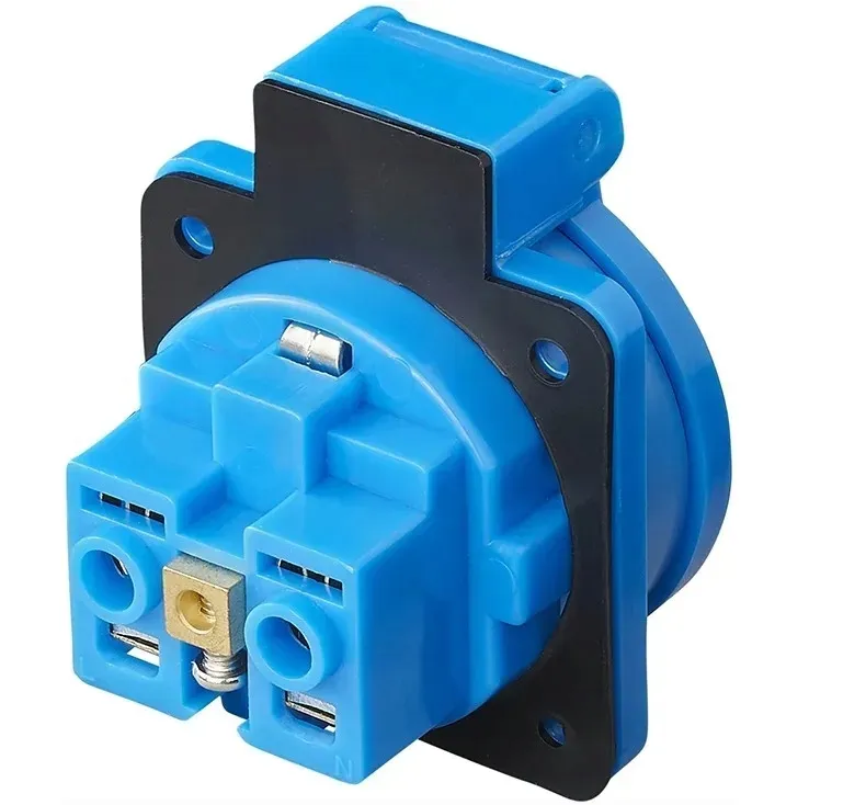 gniazdo-schuko-16a-250v-do-kampera-stan-nowy