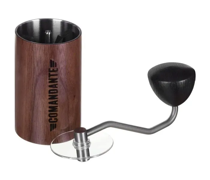 comandante-c40-mk4-nitro-virginia-walnut