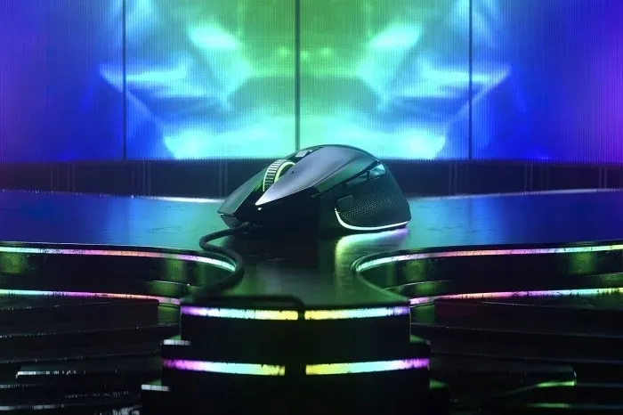 mysz-razer-basilisk-v3