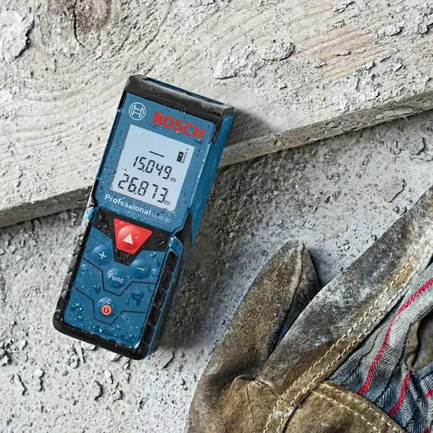dalmierz-laserowy-glm-40-bosch-stan-nowy-maksymalny-zasieg-31-60-m