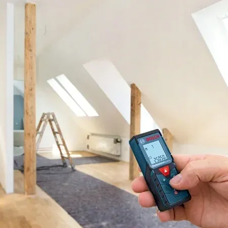dalmierz-laserowy-glm-40-bosch-stan-nowy-dokladnosc-pomiaru-mm-15