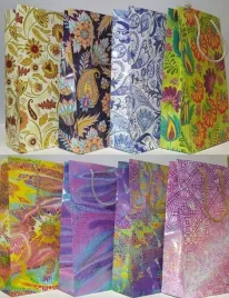torebka-ozdobna-pionowa-s-fresh-mix-wzorow-format-177x345-mm