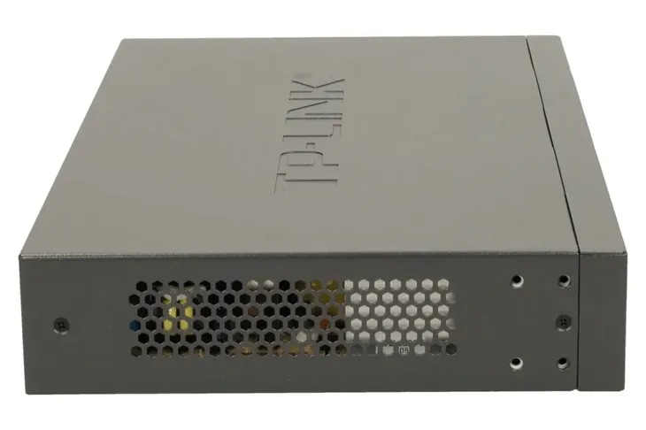 switch-tp-link-tl-sg1024de-24x-10-100-1000mbps-stan-nowy-waga-z-opakowaniem-2-32-kg