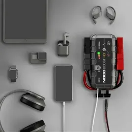 gb70-boost-12v-2000a-jump-starter