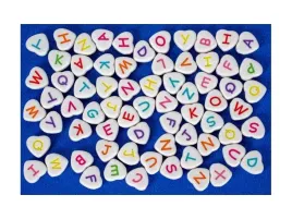 koraliki-fandy-serca-z-literami-10-mm-opakowanie-30-g