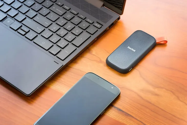 sandisk-portable-ssd-2tb-800-mb-s-waga-z-opakowaniem-0-1-kg