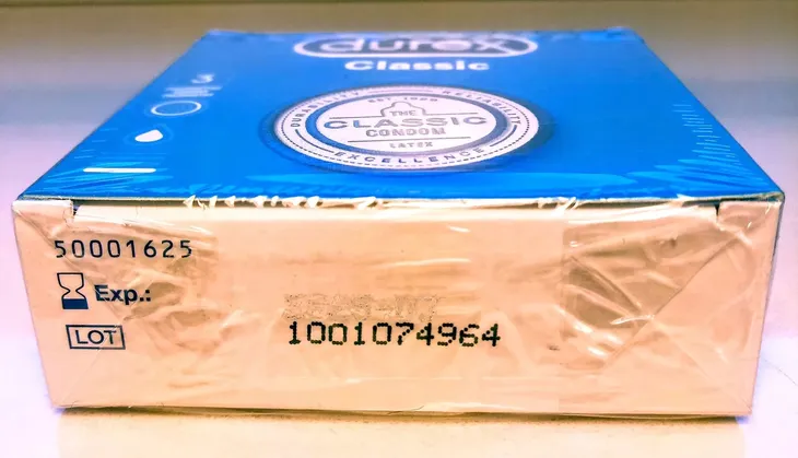 durex-classic-prezerwatywy-3-sztuki-smak-bezsmakowy