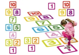 edukacyjne-naklejki-leantoys-liczby-1-10-do-gry-w-klasy-145x145-cm
