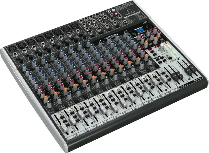 behringer-x2222usb-mikser-audio